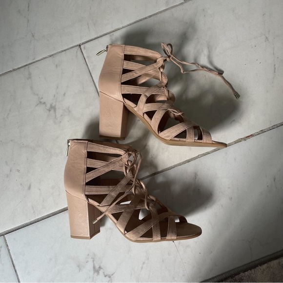 Franco SARTO Womens Lace Up Taupe Suede Heeled Dress Sandals Size 9.5 - Picture 3 of 12